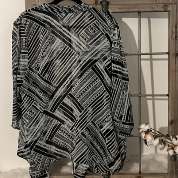 JM Collection Cover - Picture 8 of 8